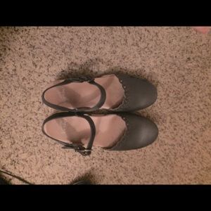 Holland clog style shoes